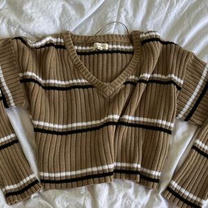 la hearts sweater super cute